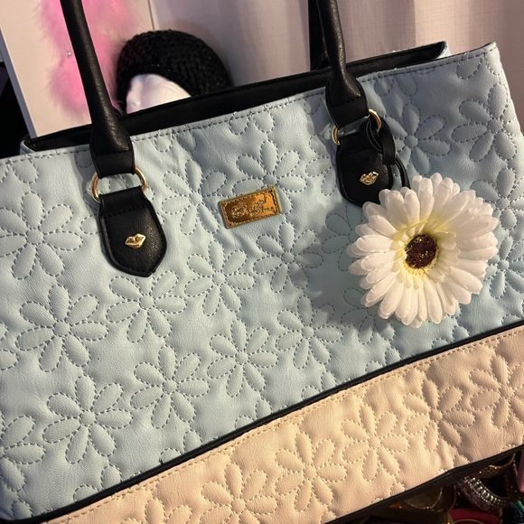 Betsey Johnson Purse - Picture 4 of 4